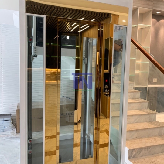 THANG MÁY LỒNG KÍNH TRONG GIA ĐÌNH