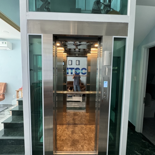 Thang máy gia đình thi công thiết kế đẹp tại quận 10